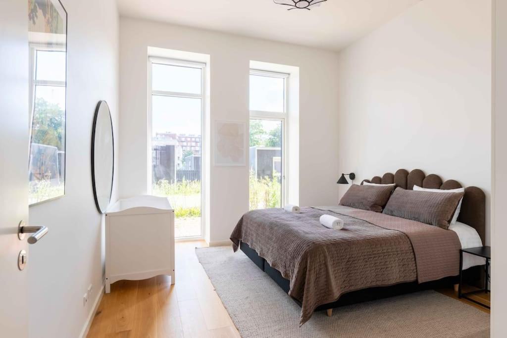 Step-free Flat For 8 People Near Amager