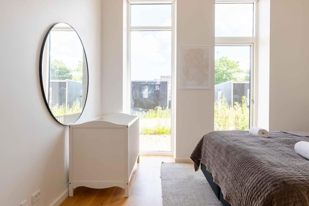 Step-free Flat For 8 People Near Amager